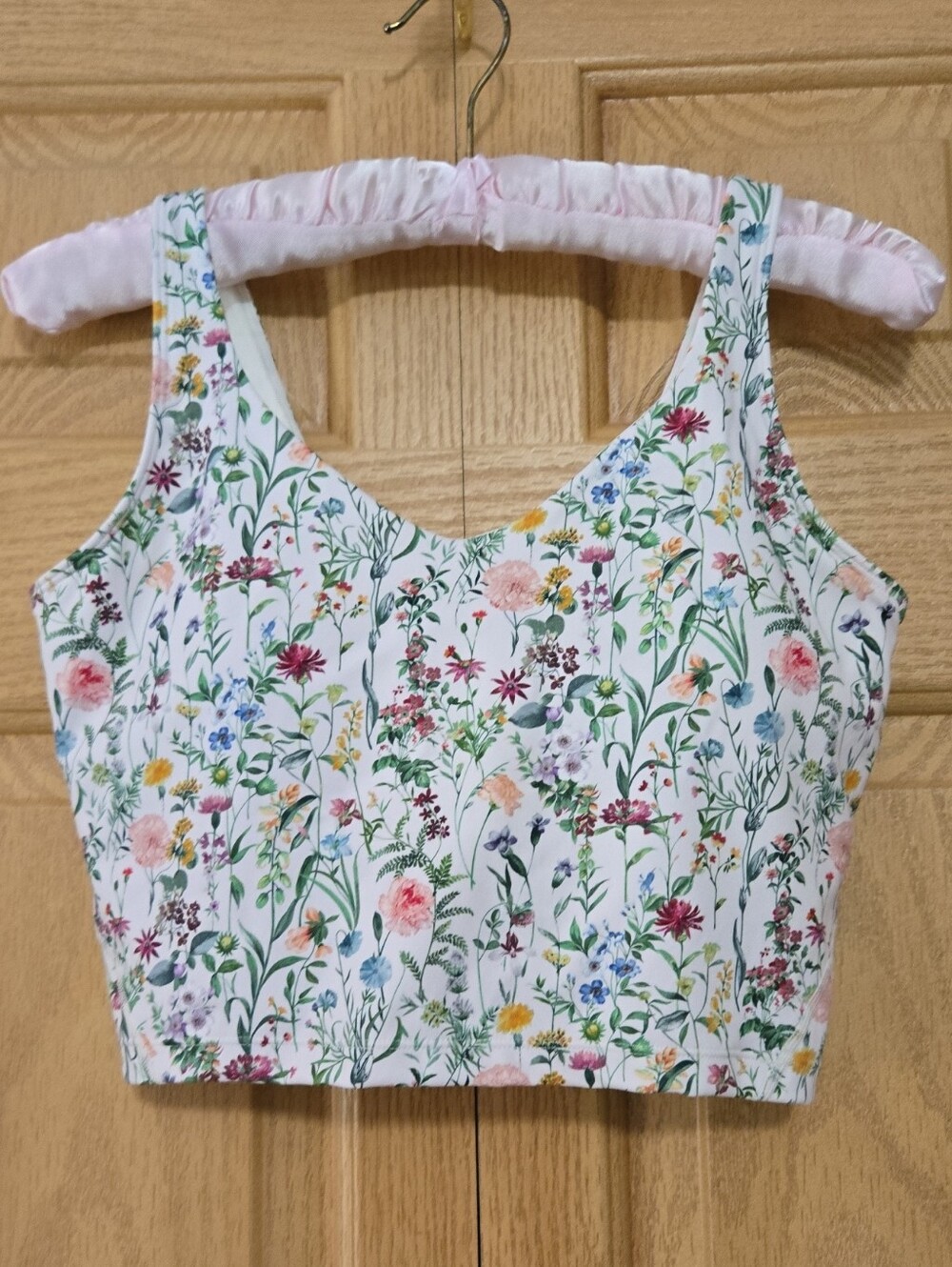 Floral Scoop Crop Top in Off- White Multi - Women’s Tank